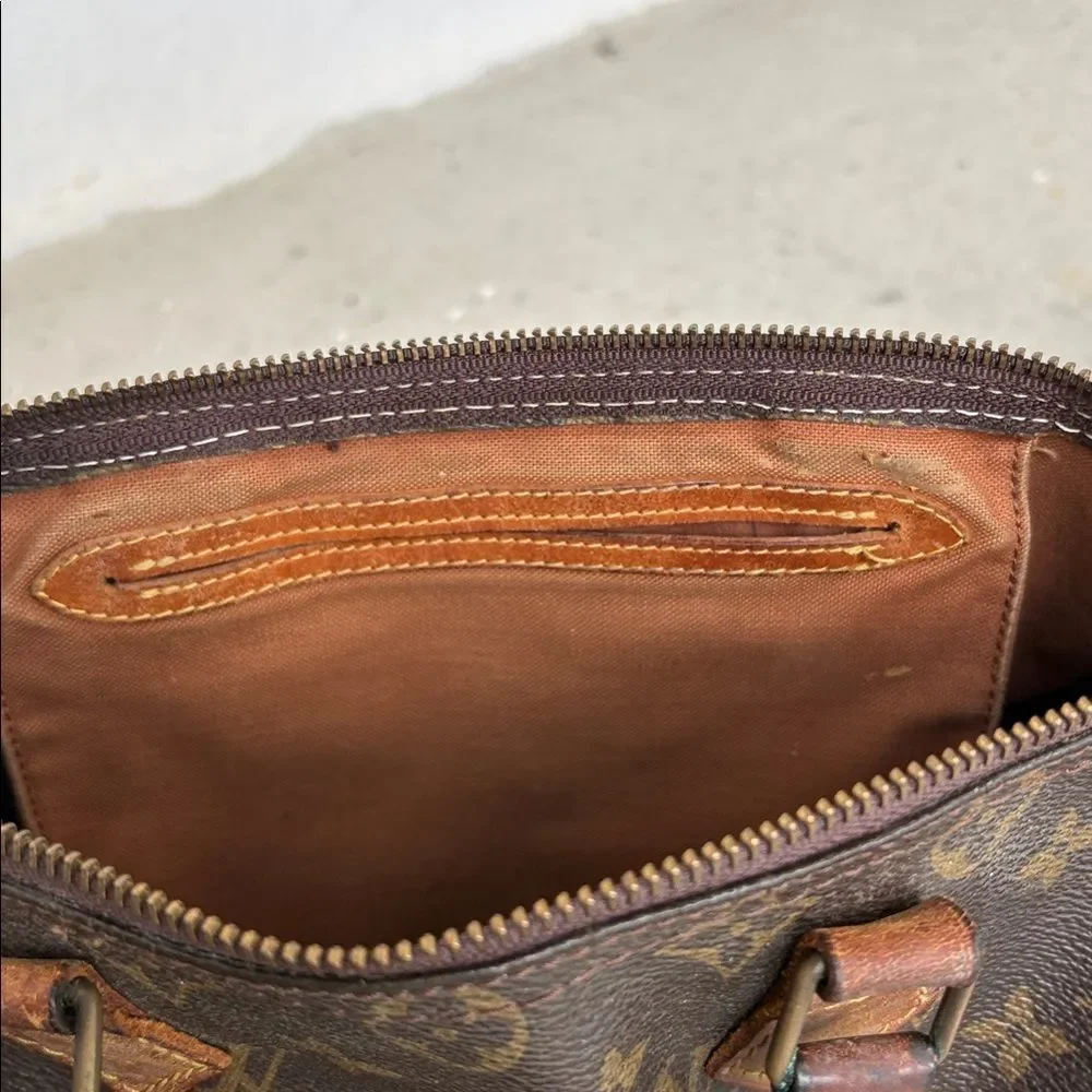 Vintage Louis Vuitton Boston bag